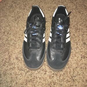 like new adidas samba's